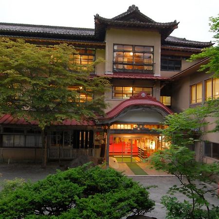 鉛温泉 藤三旅館 花巻市 エクステリア 写真