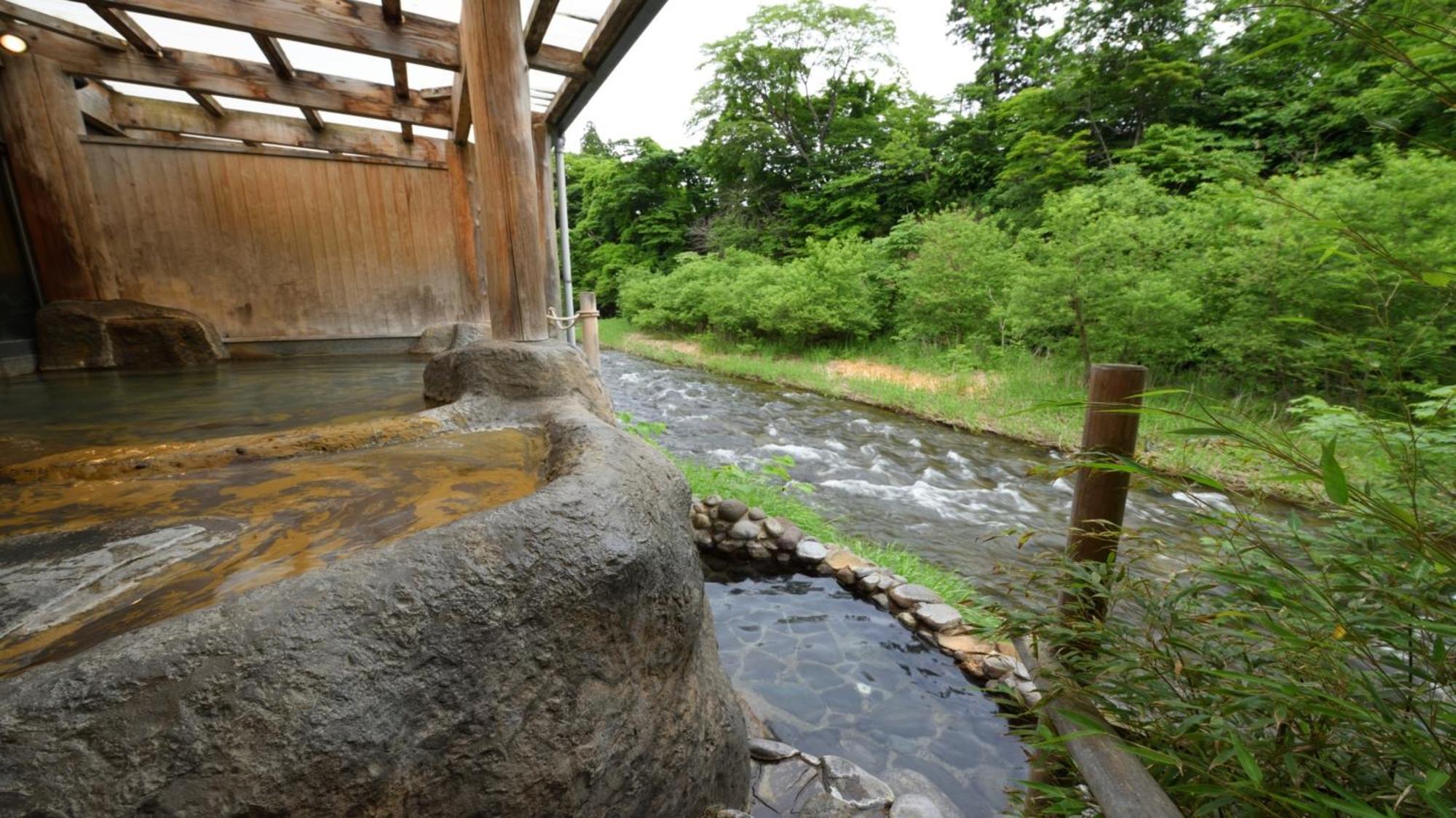 鉛温泉 藤三旅館 花巻市 エクステリア 写真