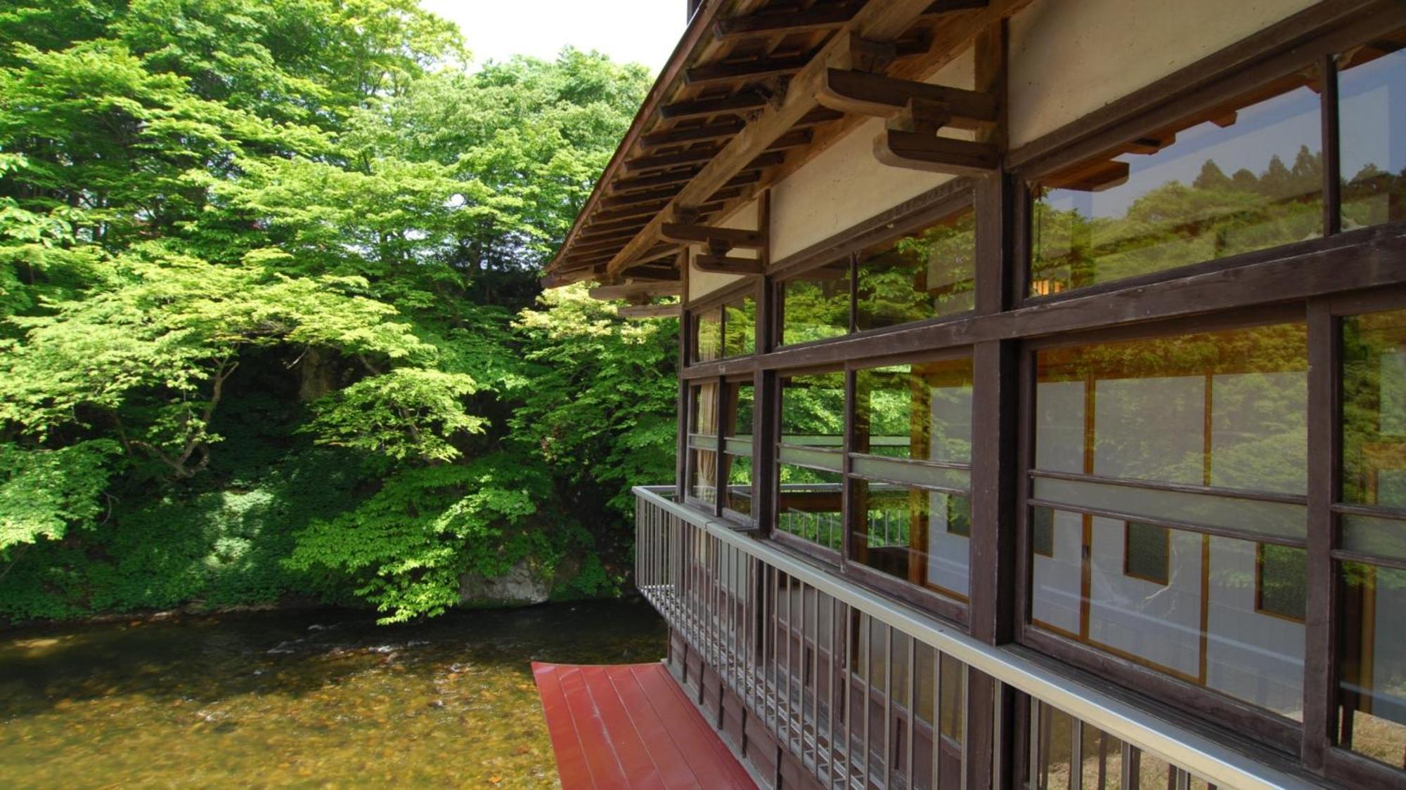 鉛温泉 藤三旅館 花巻市 エクステリア 写真